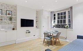 Trendy 1 Bedroom Apartment In The Heart Of London